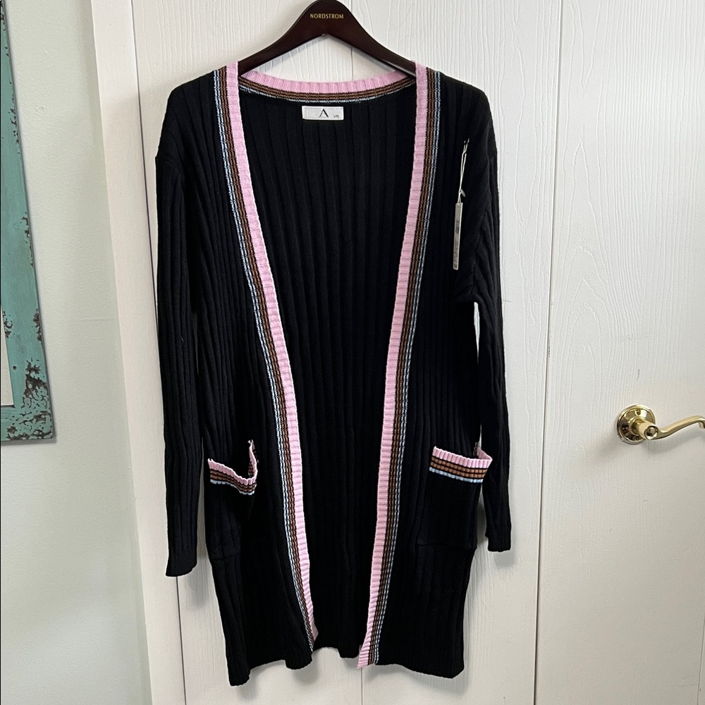 Elegant Black and Pink Women's Cardigan